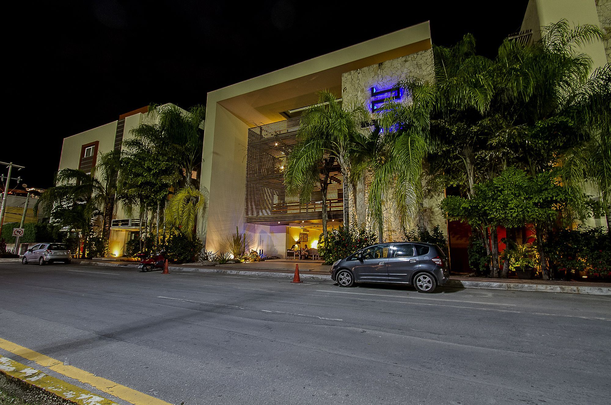 Hotel Sabbia Dowtown By Mikitito